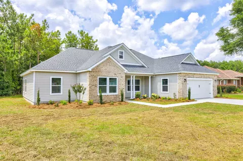 485 Sand Pine Dr, Midway, FL 32343 photo 2
