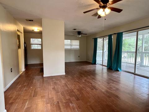 117 Davis Dr, Perry, FL 32348 photo 4