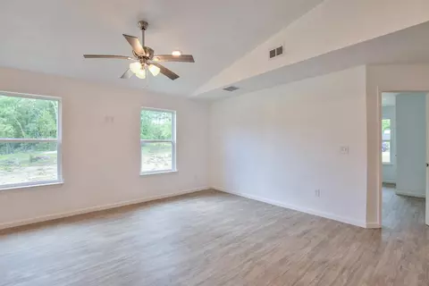 415 Mae Cato Dr, Midway, FL 32343 photo 6