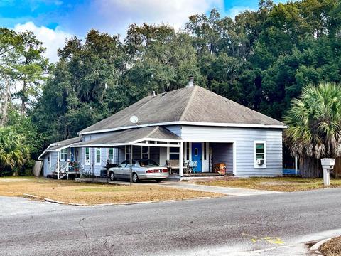 416 W Main St, Perry, FL 32347 photo 1
