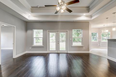 315 Sand Pine Cir, Midway, FL 32343 photo 3
