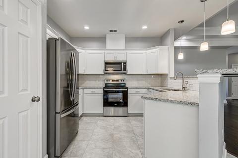 315 Sand Pine Cir, Midway, FL 32343 photo 13