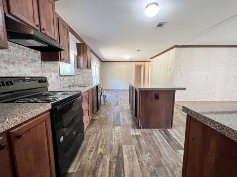 2088 W Reddick Dr, Perry, FL 32347 photo 3