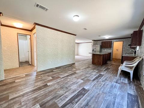 2088 W Reddick Dr, Perry, FL 32347 photo 6