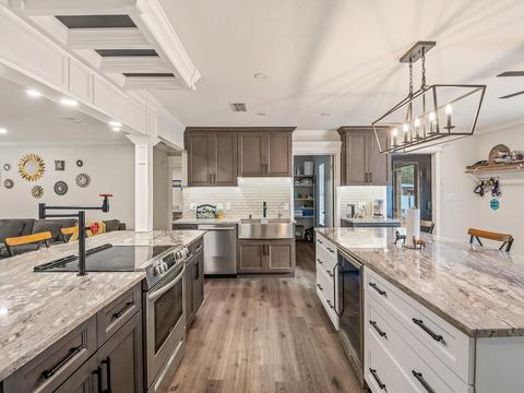 21 Cam Bran Rd, Sopchoppy, FL 32358