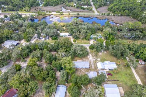 508 SE Second Ave, Steinhatchee, FL 32359 photo 9