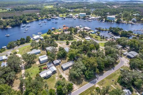 508 SE Second Ave, Steinhatchee, FL 32359 photo 6