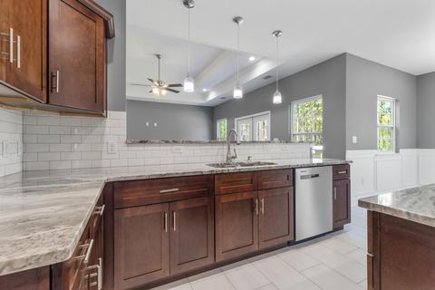 1808 Rustling Pines Blvd, Midway, FL 32343 photo 10
