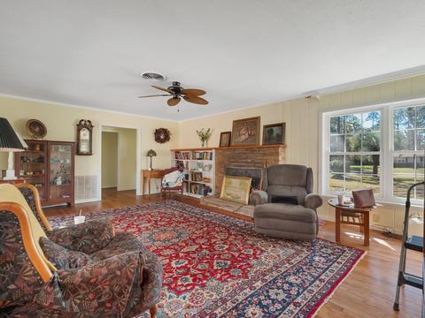102 Seminole Rd, Perry, FL 32348 photo 4