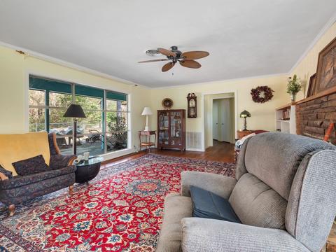 102 Seminole Rd, Perry, FL 32348 photo 7