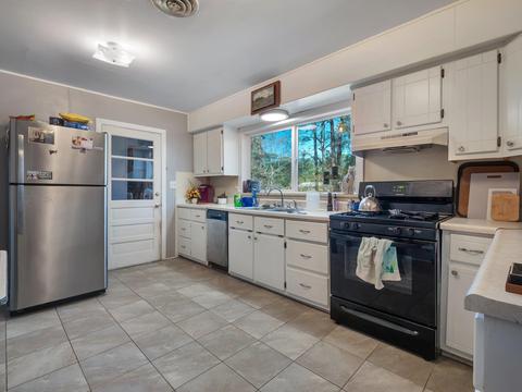 102 Seminole Rd, Perry, FL 32348 photo 11