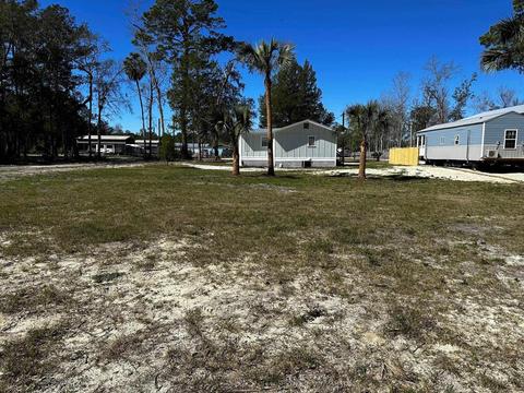 415 NW Fourth St, Steinhatchee, FL 32359 photo 9