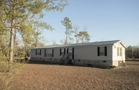 15680 E Royal Oak Dr, Perry, FL 32348 photo 1