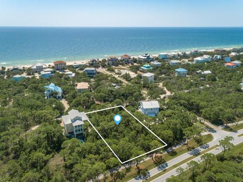 1804 E Denise Ct, East Point, FL 32328