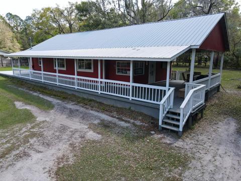 191 E Center St, Perry, FL 32348 photo 5