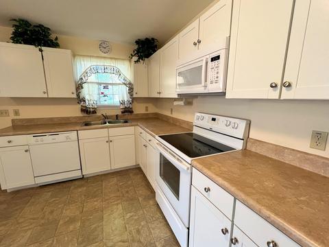 109 Crestbrook Dr, Perry, FL 32347 photo 5