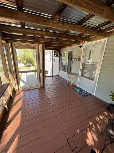 2186 Oak St, Carrabelle, FL 32322 photo 5