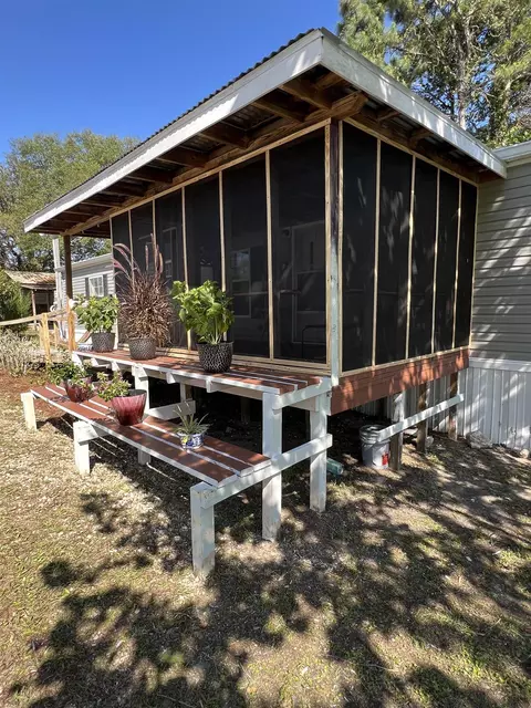2186 Oak St, Carrabelle, FL 32322 photo 2