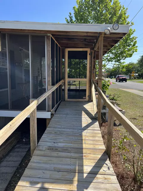 2186 Oak St, Carrabelle, FL 32322 photo 8