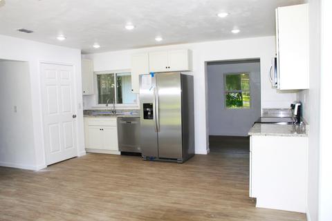 706 Apache St, Tallahassee, FL 32301 photo 4