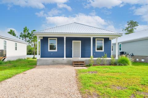 258 Lake Mckissack Ln, Carrabelle, FL 32322