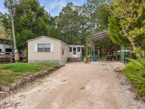 409 NE Second St, Steinhatchee, FL 32359 photo 2