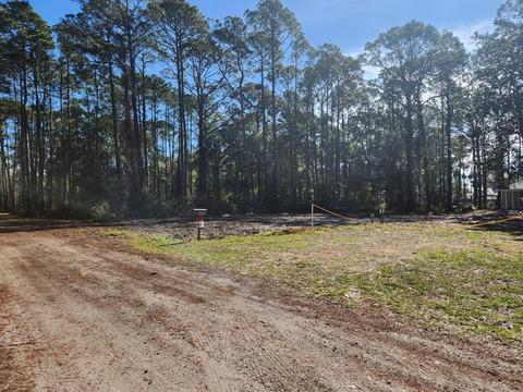 2468 Florida Ave, Lanark, FL 32322 photo 2