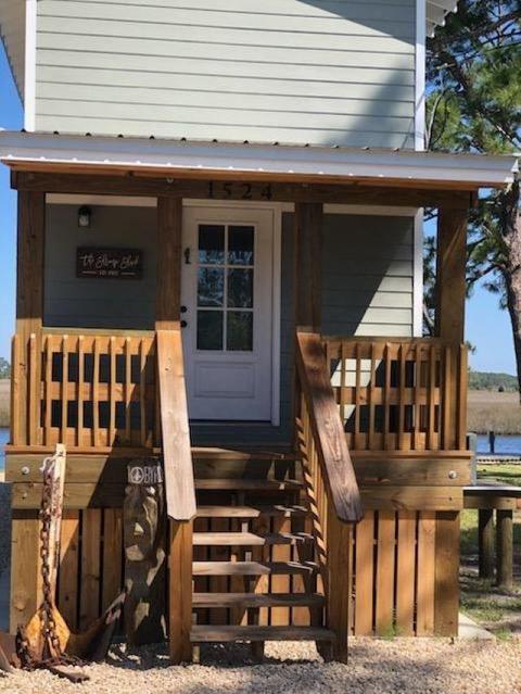 1524 Us Highway 98 W, Carrabelle, FL 32322