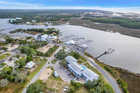 115 NW First Ave #206, Steinhatchee, FL 32359