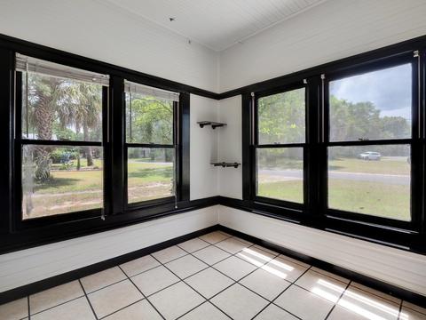 800 W Main St, Perry, FL 32347 photo 7