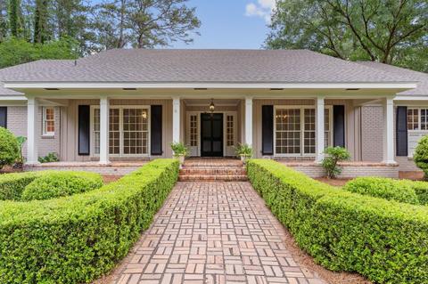 420 Plantation Rd, Tallahassee, FL 32303