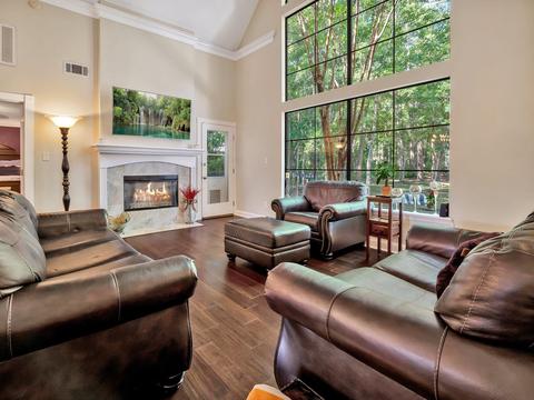 3299 Shamrock E, Tallahassee, FL 32309