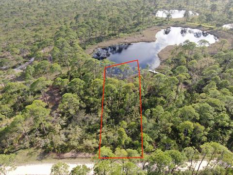 62 Lakeview Dr #1, Alligator Point, FL 32346