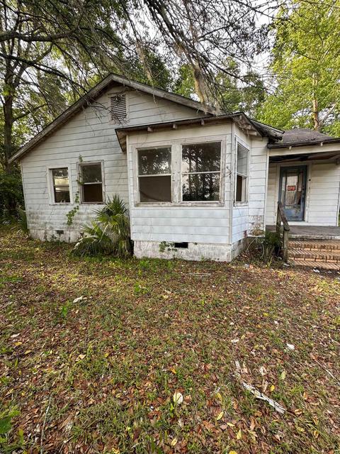 1106 E Veterans Dr, Perry, FL 32347 photo 3