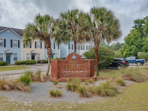 31 B Old Courthouse Way, Crawfordville, FL 32327