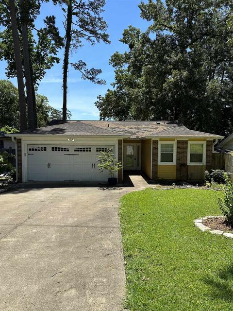 1665 Springwood Dr, Tallahassee, FL 32308