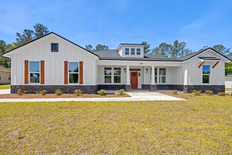 154 Nandina Way, Crawfordville, FL 32327