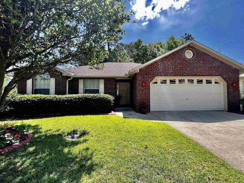 8254 Charrington Forest Blvd, Tallahassee, FL 32312