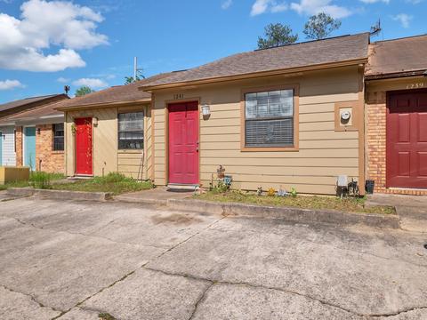 1241 Continental Ct, Tallahassee, FL 32303