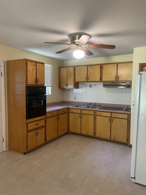 2400 Golf Course Rd, Perry, FL 32347 photo 10