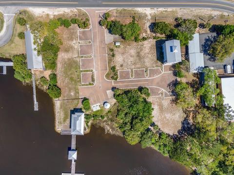 10 SE Westwind Way, Steinhatchee, FL 32359 photo 2