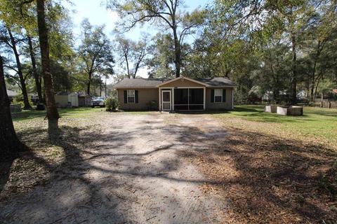 102 W F Magers Rd, Crawfordville, FL 32327