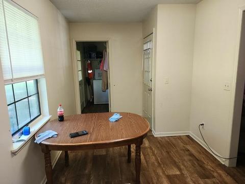 495 SE Apache Ave, Lee, FL 32059 photo 2