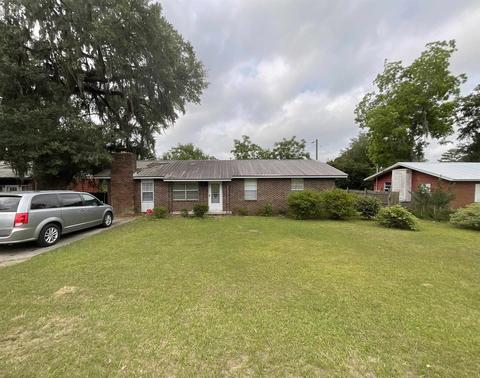 302 SE Bunker St, Madison, FL 32340