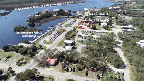 7 SE 1st Ave, Steinhatchee, FL 32359