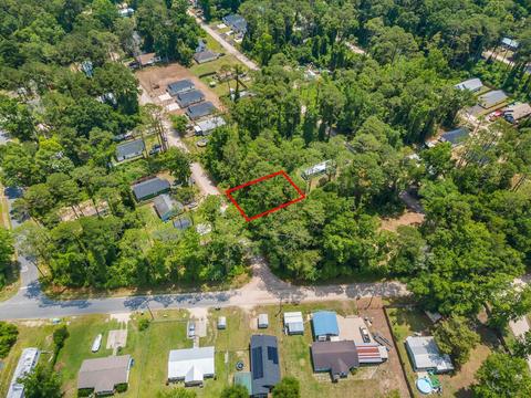 Naskapi Street, Crawfordville, FL 32327