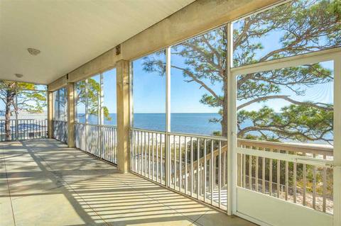 1053 Gulf Shore Blvd, Alligator Point, FL 32346