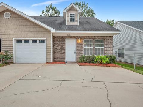 1687 Corey Wood Cir, Tallahassee, FL 32304