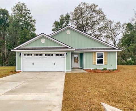 18 Hay Field Ct, Crawfordville, FL 32327
