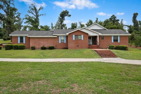 4678 Berkshire Rd, Marianna, FL 32446